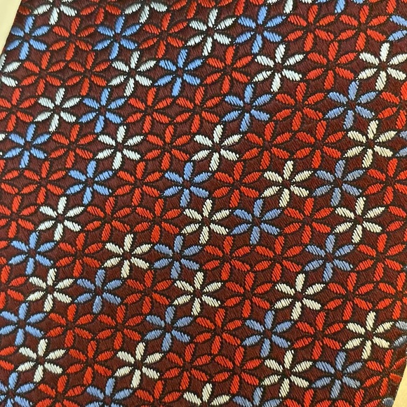 Saks Fifth Avenue Black Label Silk Floral Tie - Picture 2 of 5